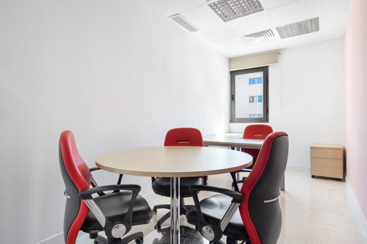 Regus_P1M36_standard_TUNIS-Berges-du-Lac-2-3272_LARGE-OFFICE-2-2