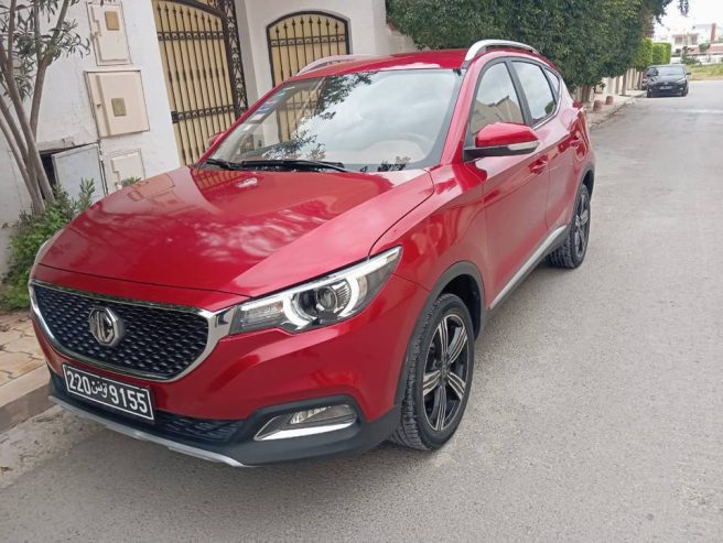 SUV-MG-ZS-2021-premiere-main-avec-peinture-dorigine