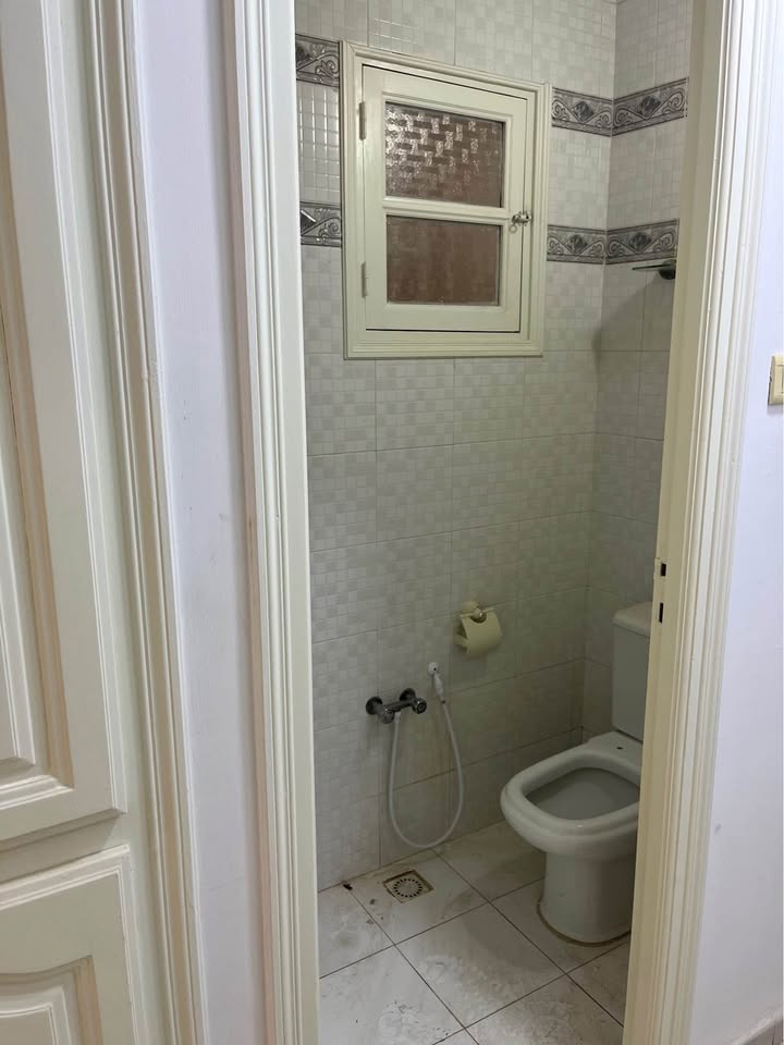 Salle-deau-dans-Appartement-S3-a-louer-a-Sfax