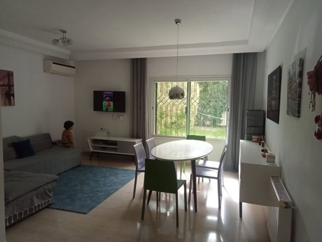 Salon-dans-appartement-a-vendre-La-Soukra