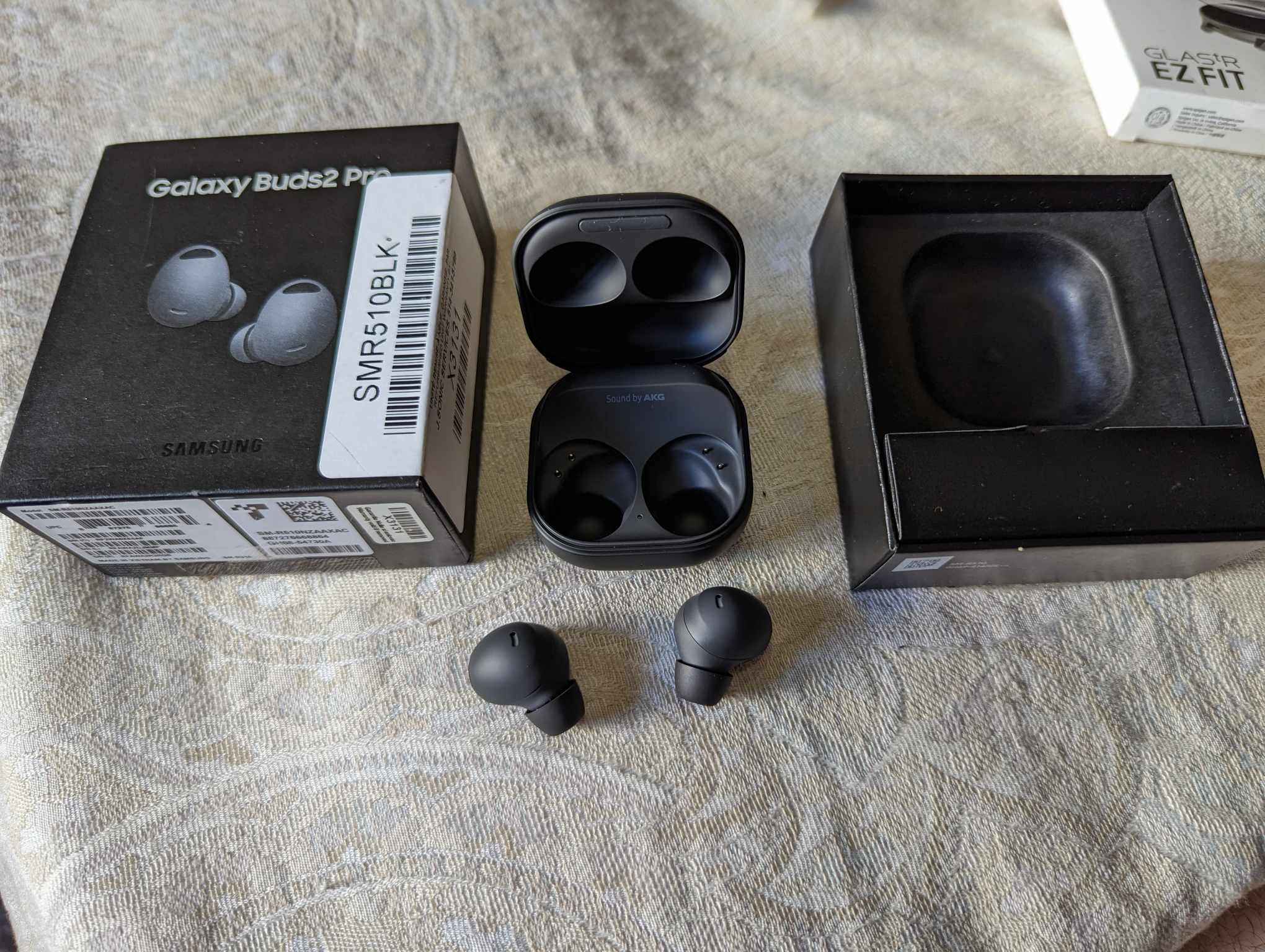 Samsung-Galaxy-Buds-2-Pro-noirs-neufs-a-vendre