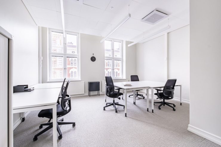 Signature-Erottaja-5357-Helsinki-Finland-Large-Office