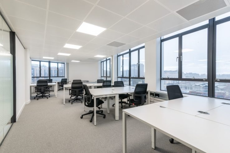 Spaces-Castle-Park-5415-Bristol-UK-Large-Office