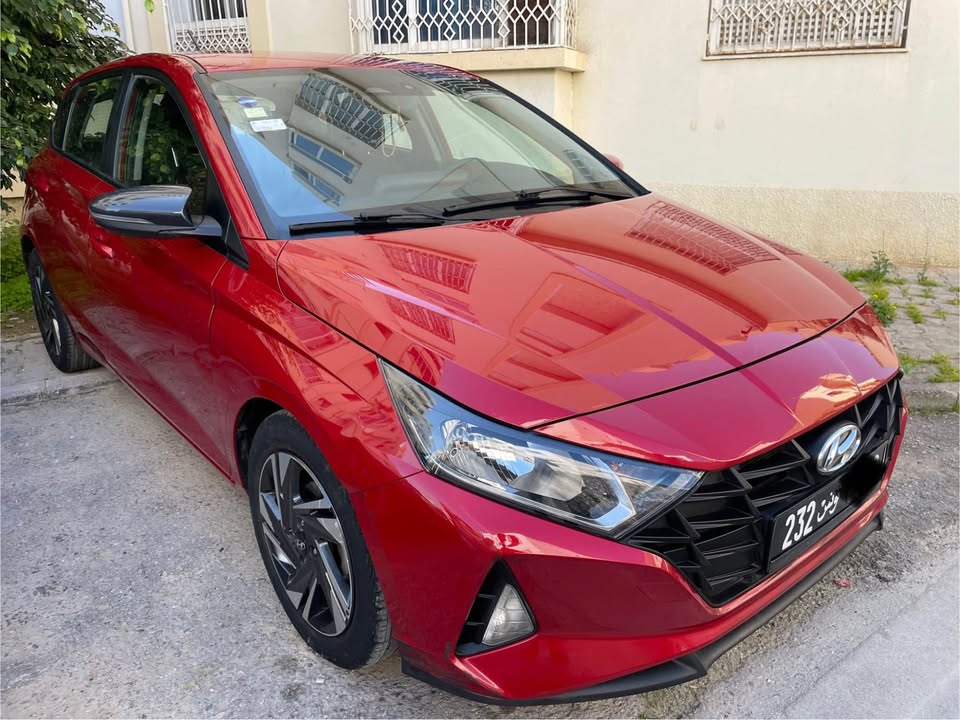 Voiture-Hyundai-i20-occasion-excellent-etat