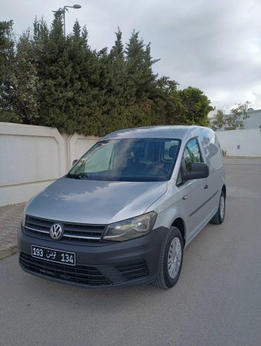 Volkswagen-Caddy-1.6-TDI-avec-climatisation-et-vitres-electriques