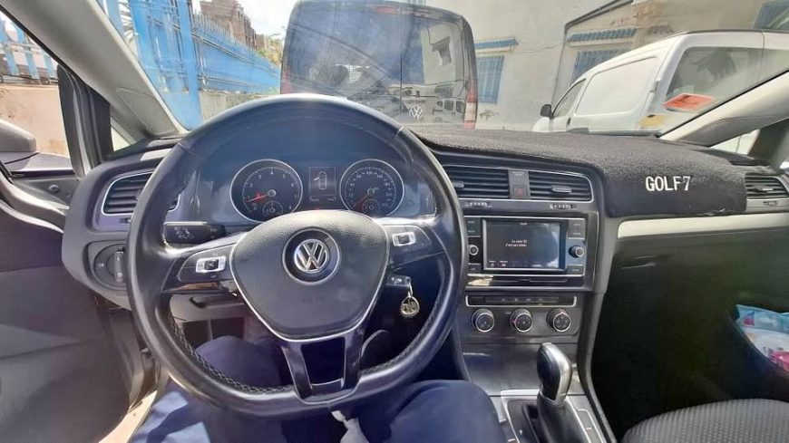 Volkswagen-Golf-7-2018-en-vente-a-Nabeul-premiere-main-bien-entretenue