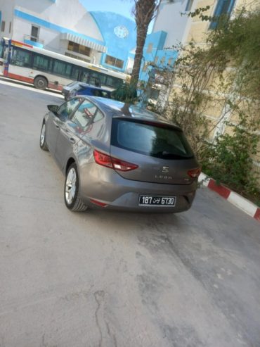 Vue-arriere-Seat-Leon-2016-a-vendre-a-Sousse