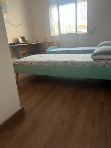 chambre-dans-appartement-S2-a-vendre-Soukra