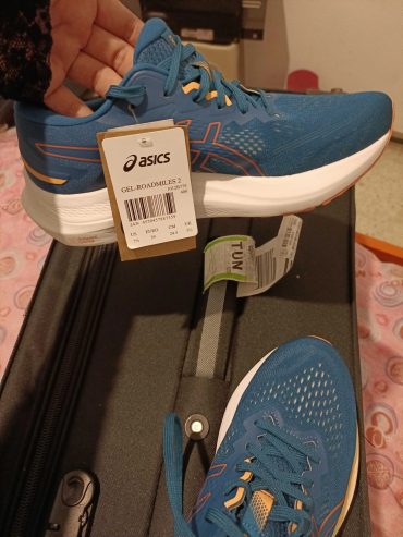 chaussures-de-running-femme-avec-design-moderne