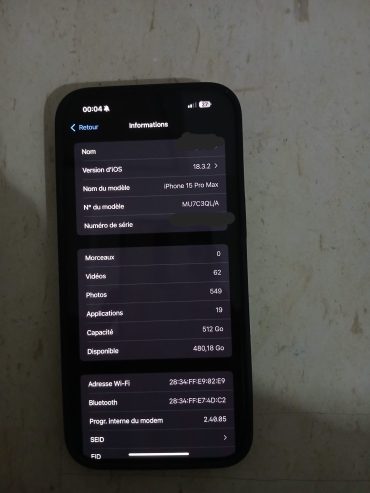 iPhone-15-Pro-Max-a-vendre-en-excellent-etat-a-La-Soukra