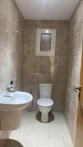 salle-deau-dans-appartement-S2-a-louer-au-Kram
