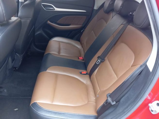 siege-arriere-MG-ZS-2021-a-vendre-a-Ariana