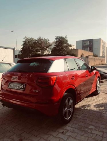 Audi-Q2-2019-en-excellent-etat-moteur-1.4-TFSI-boite-S-tronic-interieur-cuir-camera-de-recul