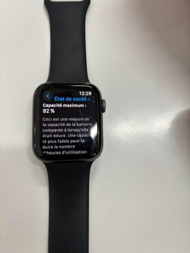 Capacite-maximum-batterie-82-pourcent-Apple-Watch-Series-6-a-vendre-Tunisie