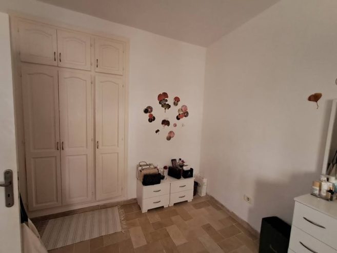Chambre-avec-dressing-appartement-S2-a-vendre-Tunis