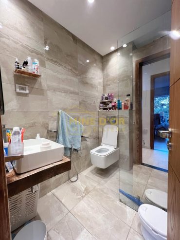 Cuisine-dans-appartement-a-la-Cite-Olympique-Tunis