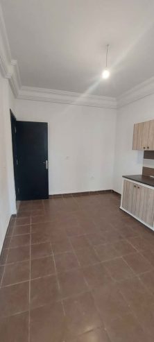 Cuisine-dans-un-appartement-S2-a-louer-a-El-Aouina