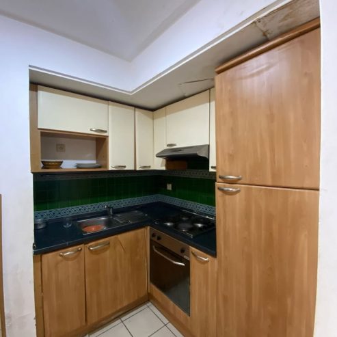 Cuisine-equipee-appartement-bord-de-mer-Hammamet