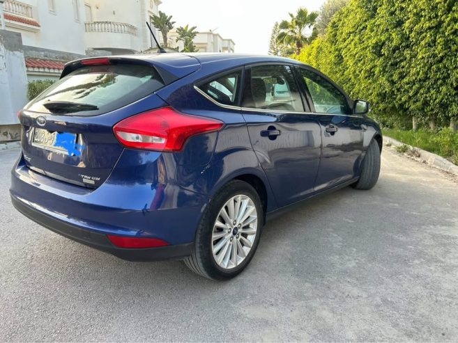 Ford-Focus-Titanium-2018-a-vendre-Tunisie