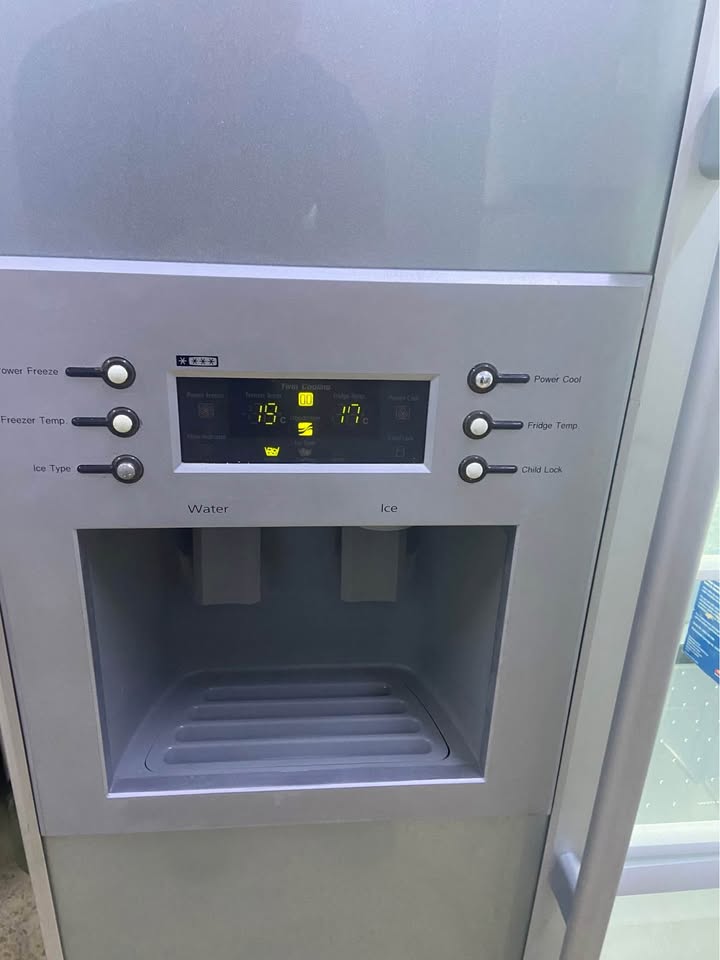 Frigo-Samsung-Side-by-Side-a-vendre-Tunisie