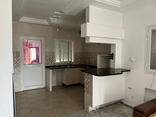 Location-immobiliere-S2-a-Mrezga-Rez-de-chaussee-cuisine