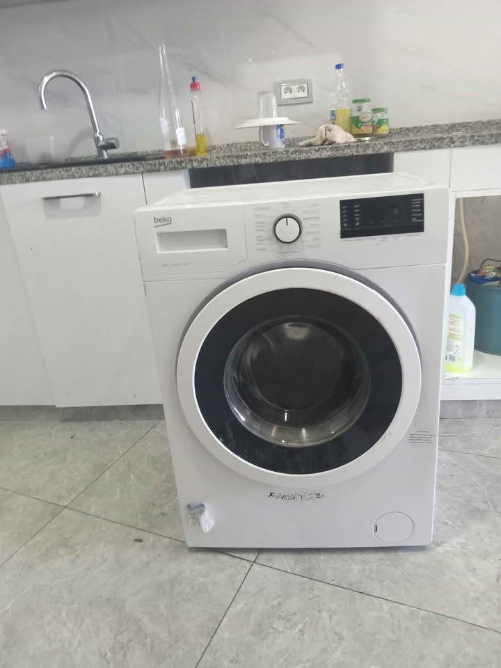 Machine-a-laver-BEKO-bon-etat-a-vendre-a-Monastir