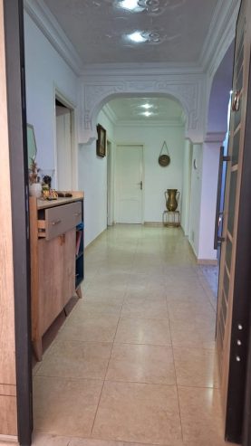 Maison-a-vendre-Hammamet-Sud-avec-jardin-et-terrasse
