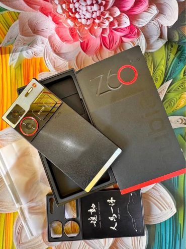 Nubia-Z60-Ultra-a-vendre-en-Tunisie