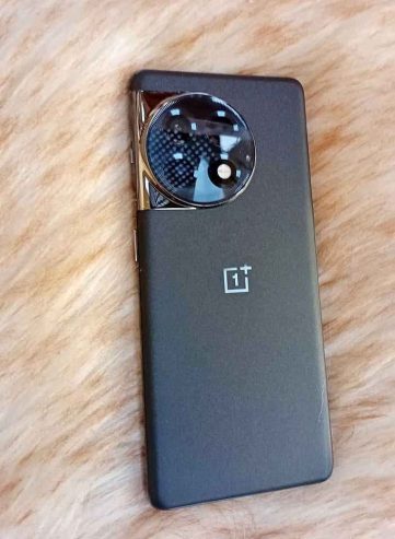 OnePlus-11R-5G-presque-neuf-avec-16-Go-RAM-et-256-Go-de-stockage