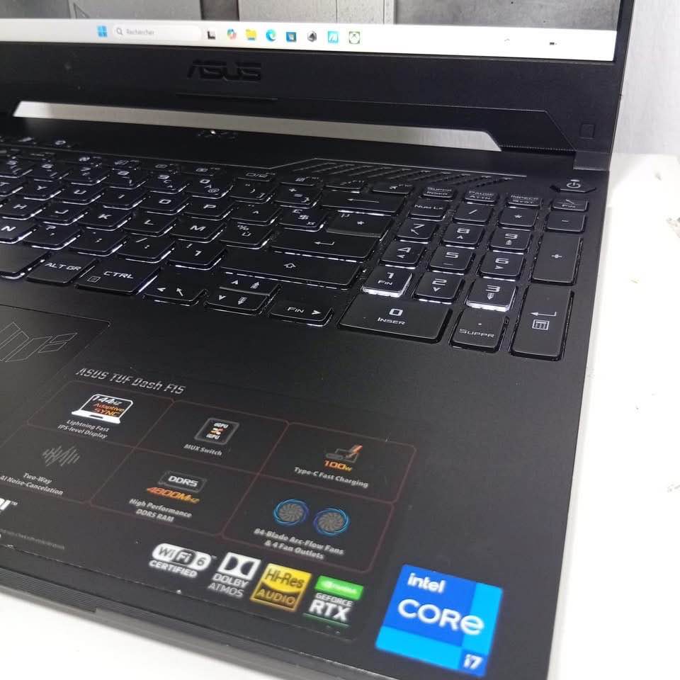 Ordinateur-portable-gaming-puissant-pour-jeux-et-montage-video-Tunisie