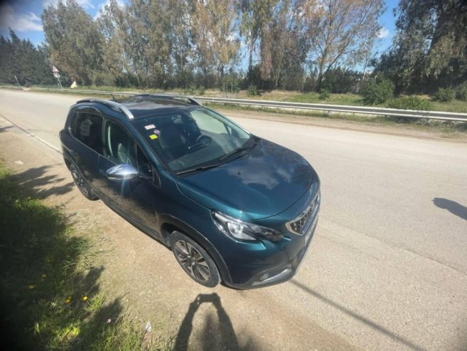 Peugeot-2008-essence-2016-a-vendre-a-El-Mourouj