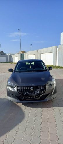 Peugeot-208-essence-toutes-options-annee-2022-a-vendre-Msaken-Tunisie