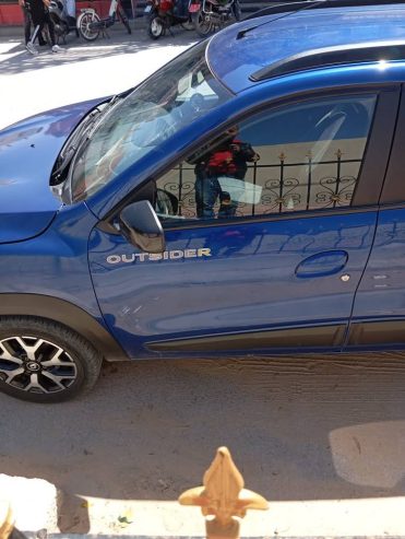 Renault-Kwid-2023-en-vente-boite-manuelle-ecran-tactile-camera-de-recul-faible-consommation