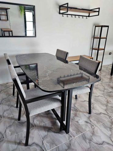 Salle-a-manger-4-places-a-vendre-en-Tunisie