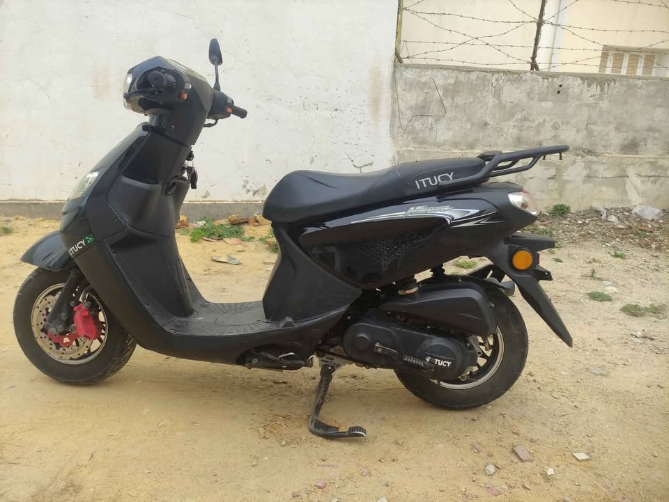 Scooter-50cc-pas-cher-Tunisie-Sousse-etat-neuf