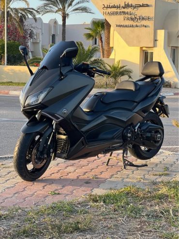 Scooter-YAMAHA-T-MAX-530-ABS-en-excellent-etat-2025