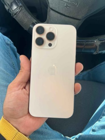 Smartphone-Apple-iPhone-16-Pro-Max-en-excellent-etat-Tunisie