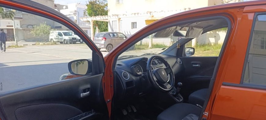 Tableau-de-bord-Suzuki-Celerio-Tunisie
