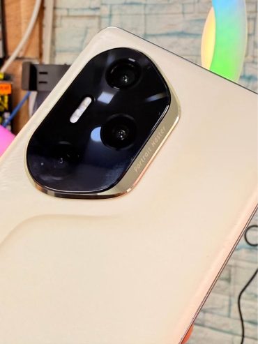 Triple-camera-HONOR-300-PRO-a-vendre-a-Sousse