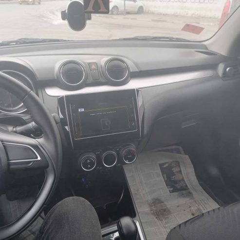 Voiture-citadine-Suzuki-Swift-neuve-modele-2024-El-Mnihla