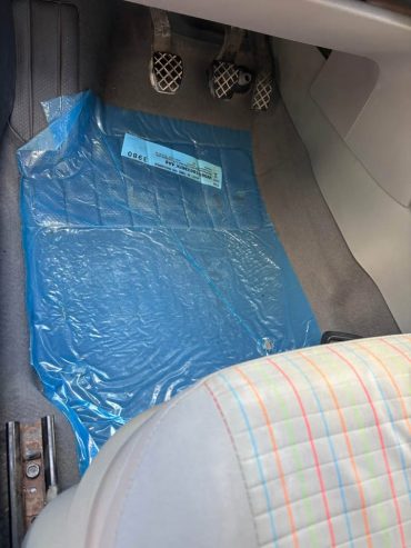 Voiture-essence-4CV-facile-a-entretenir-en-Tunisie