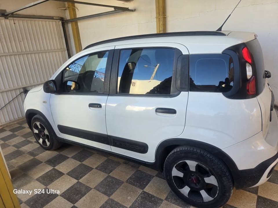 fiat-panda-carrosserie-propre-toutes-options