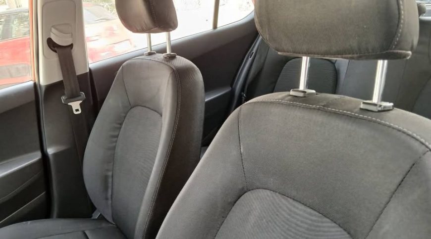 hyundai-grand-i10-2017-interieur-confortable-tunis