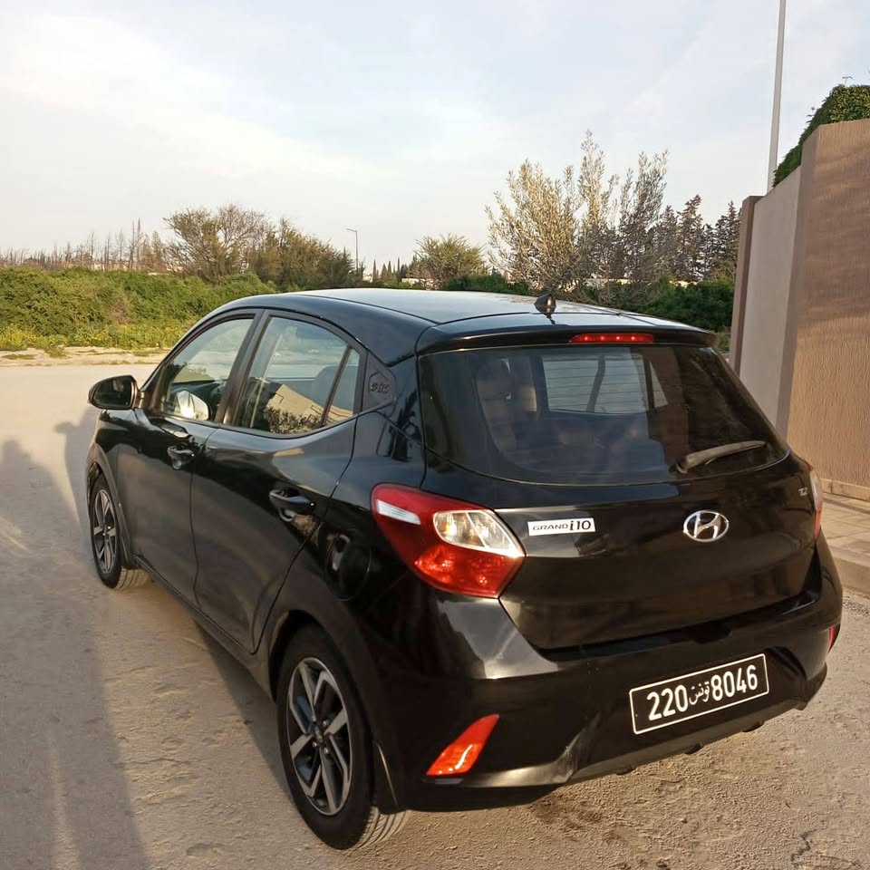 hyundai-grand-i10-2020-a-vendre-109000-km-tunis