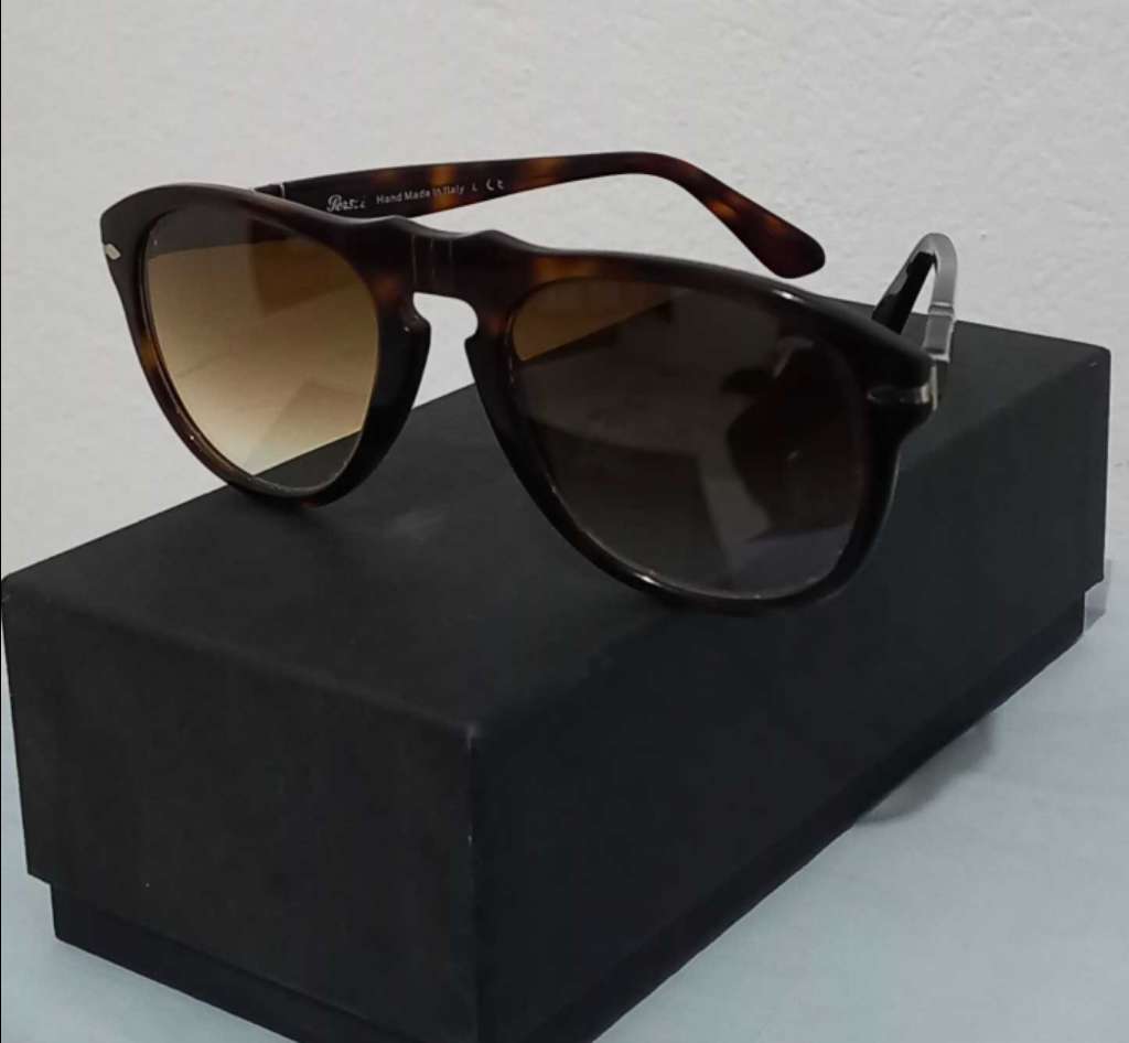 lunettes-de-soleil-persol-facture-a-lappui-tunisie