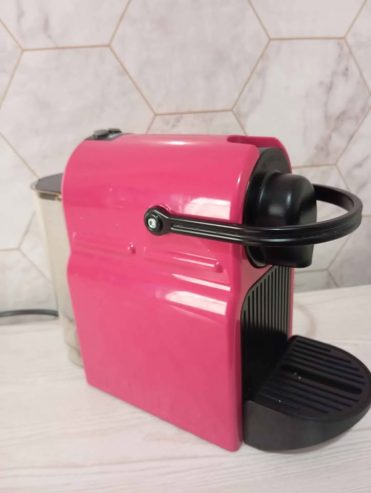 machine-a-cafe-Krups-Nespresso-a-vendre-a-Tunis-–-180-dinars-–-22732204