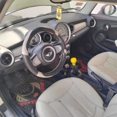 mini-cooper-essence-tunisie