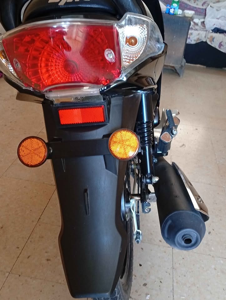 moto-sym-neuve-1177-Km-a-vendre-bizerte