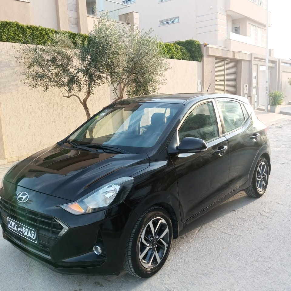 petite-voiture-economique-hyundai-i10-tunis