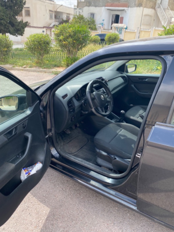 petite-voiture-skoda-fiable-prix-29500-dt-tunis
